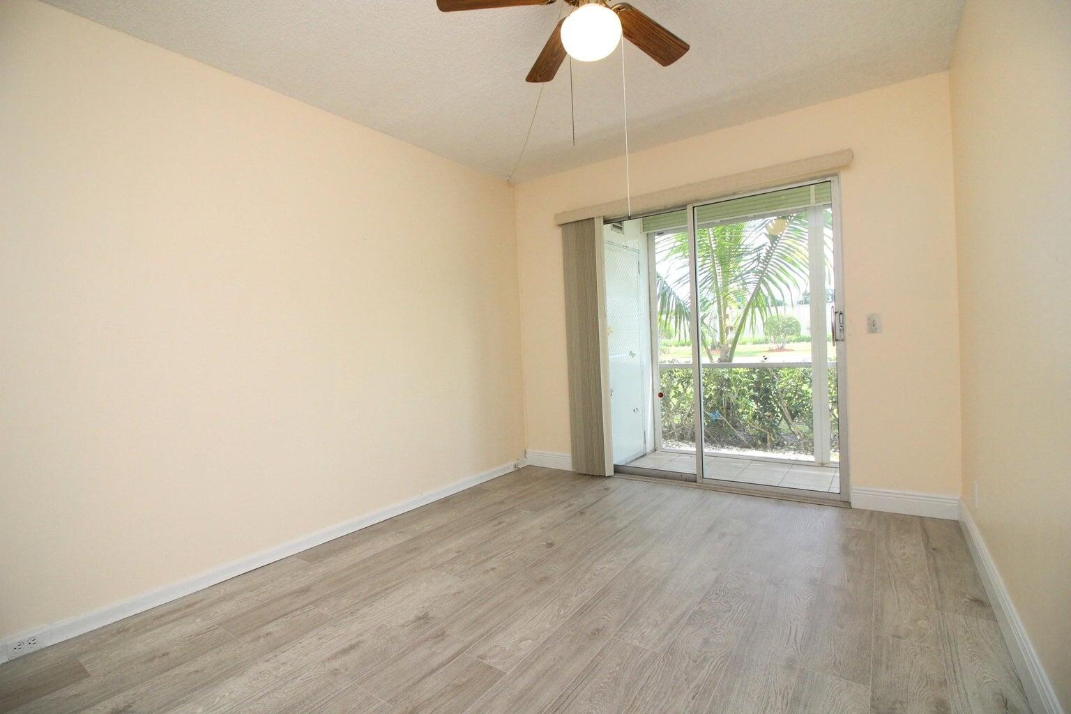 FANSHAW AT CENTURY VILLAGE CONDO - Residential