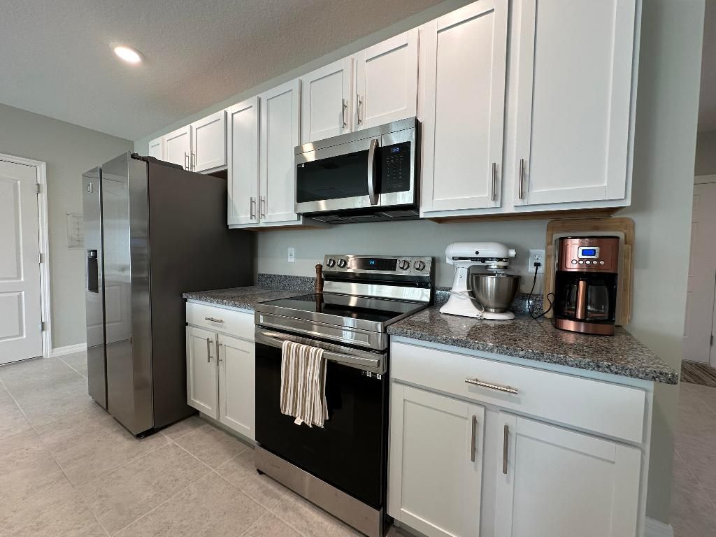 Photo of 9155 100th Court, Vero Beach, FL 32967 (MLS # R10949435)