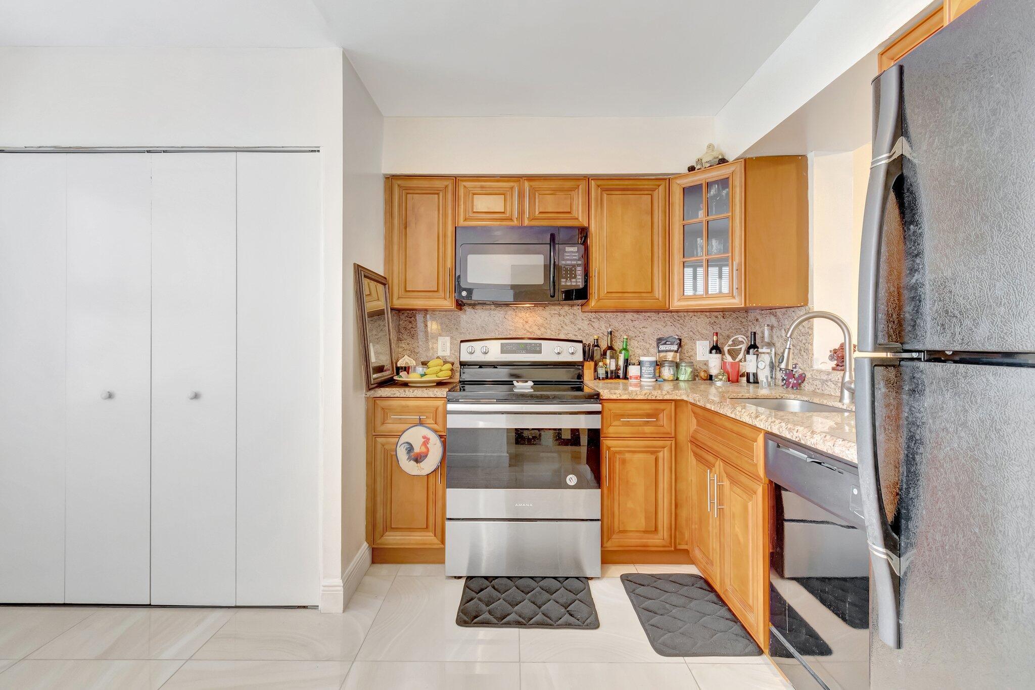 14723 Cumberland Drive 404 B
