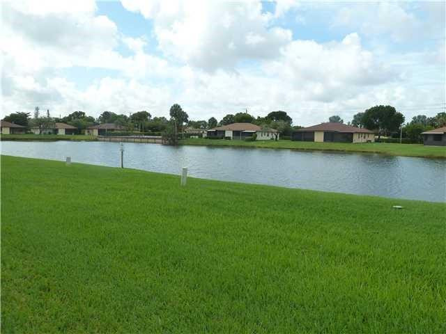 SUNRISE GOLF VILLAGE - Residential Lease