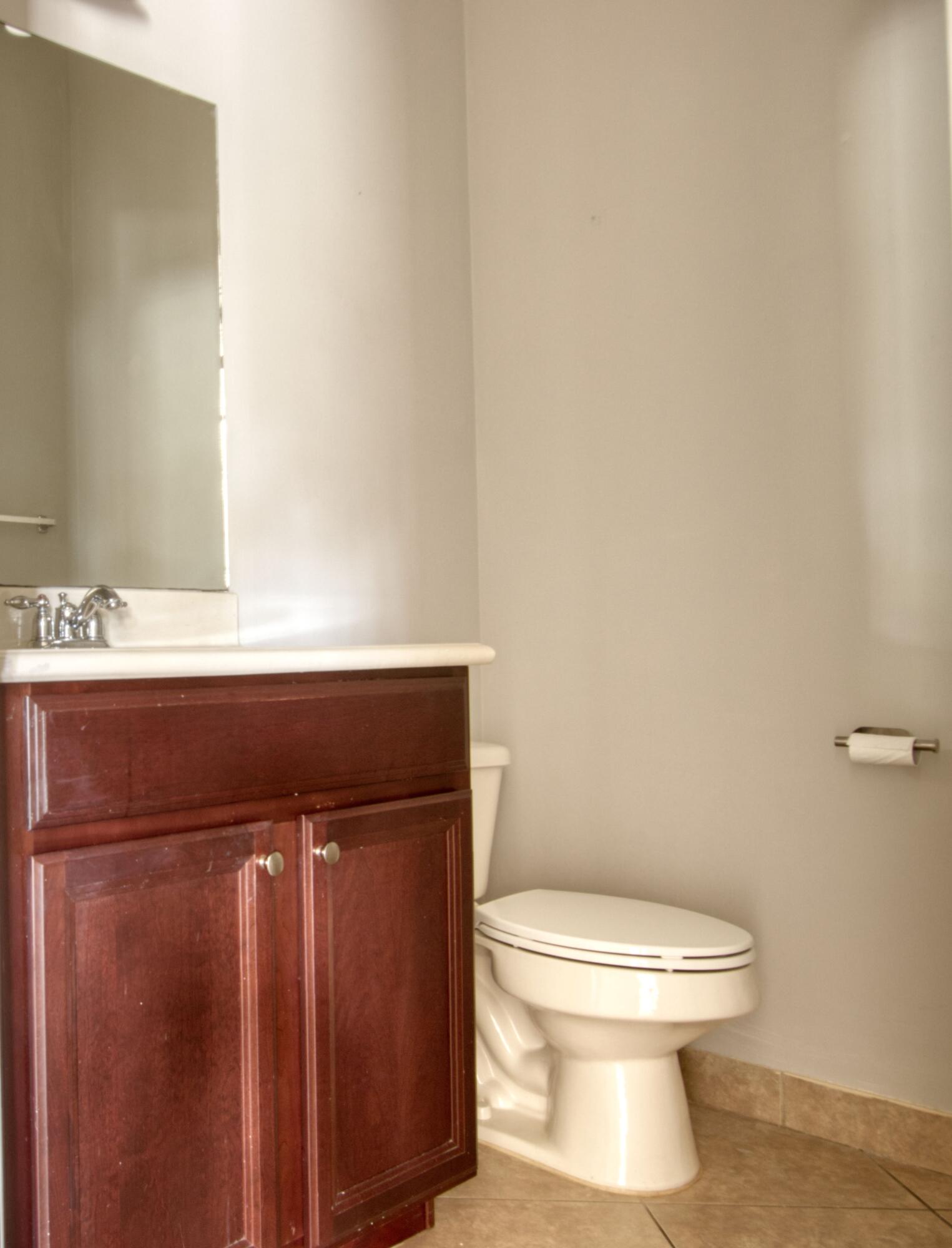 KNOLLWOOD PUD - Residential Lease