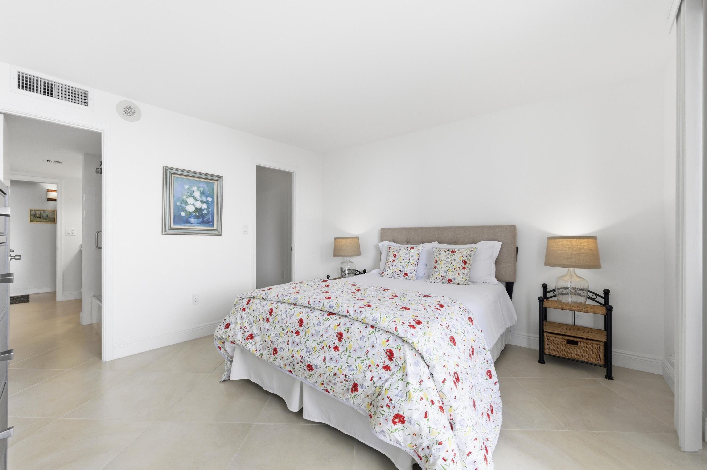 TRIANON CONDO - Residential Lease