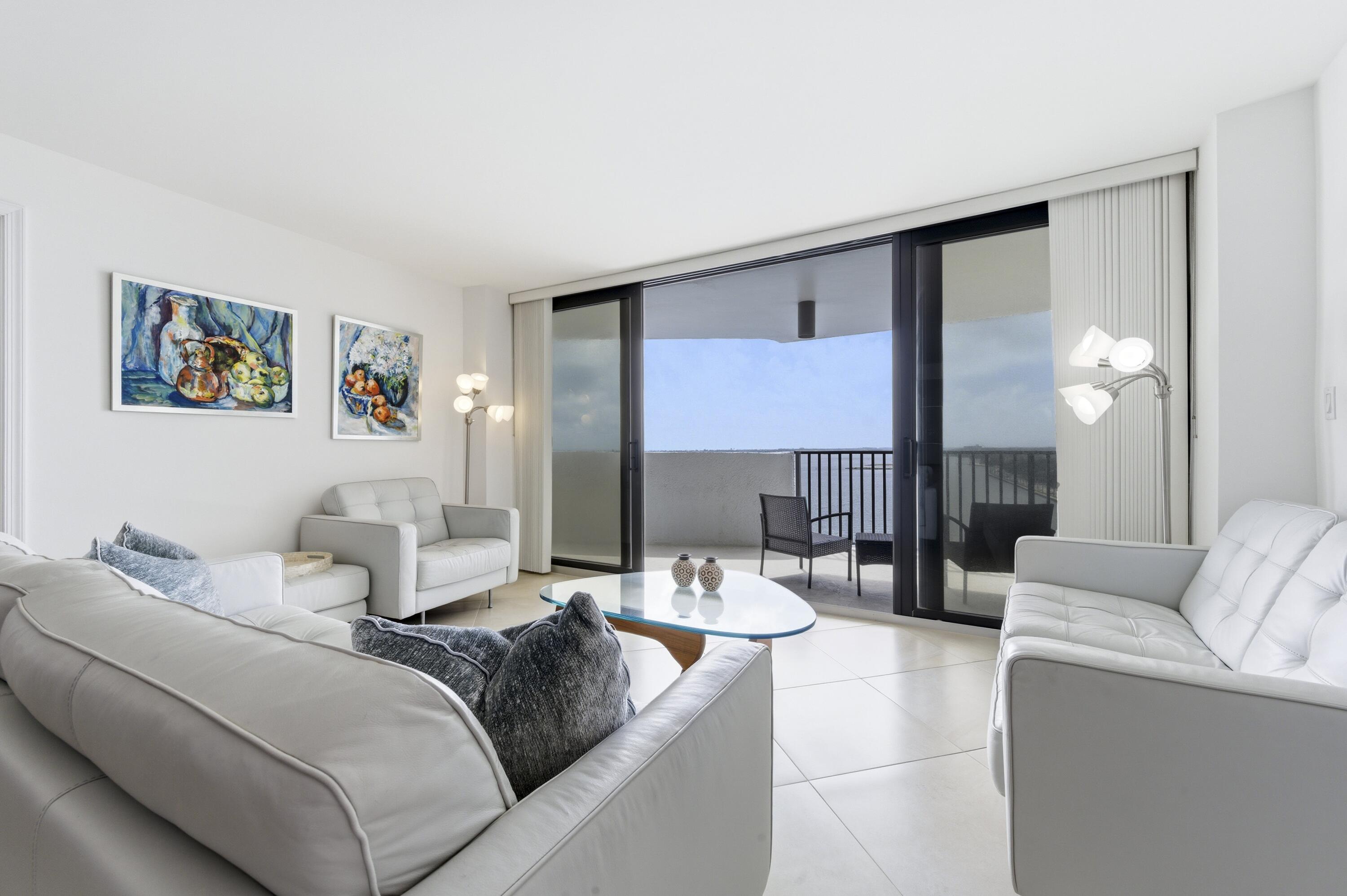 TRIANON CONDO - Residential Lease