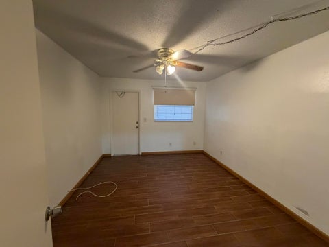 Tiny photo for 900 TALLWOOD Avenue #107, Hollywood, FL 33021 (MLS # B26088379)