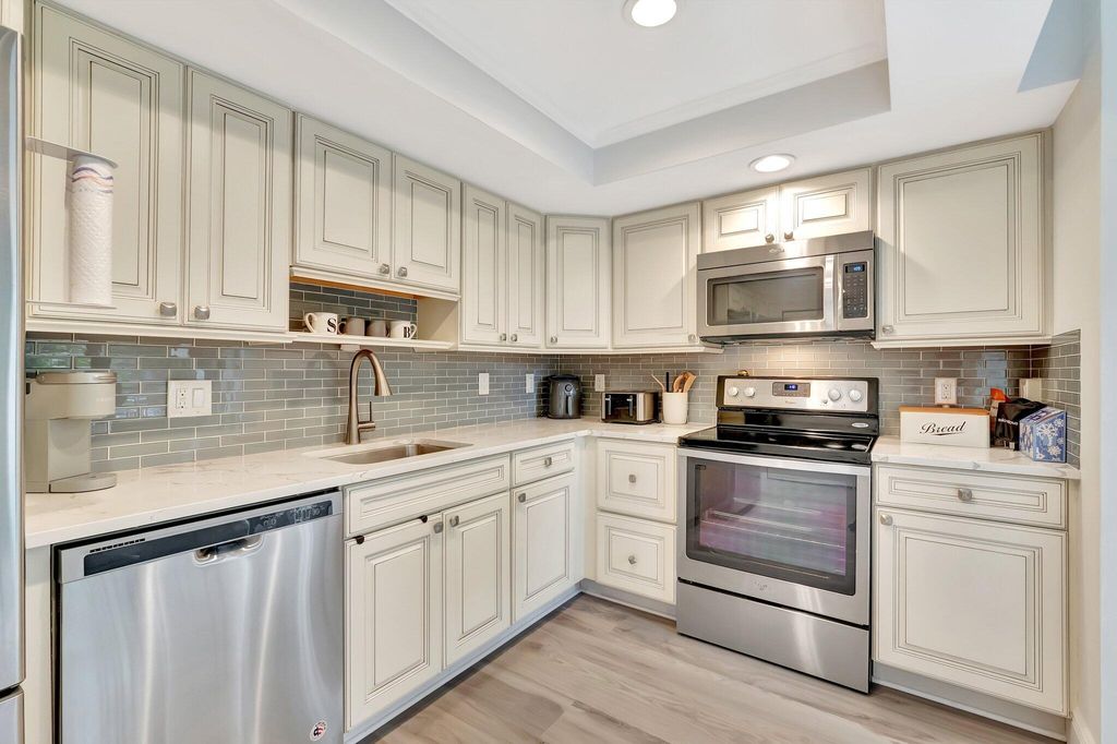 Photo of 6805 Willow Wood Drive #5024, Boca Raton, FL 33434 (MLS # R11084115)