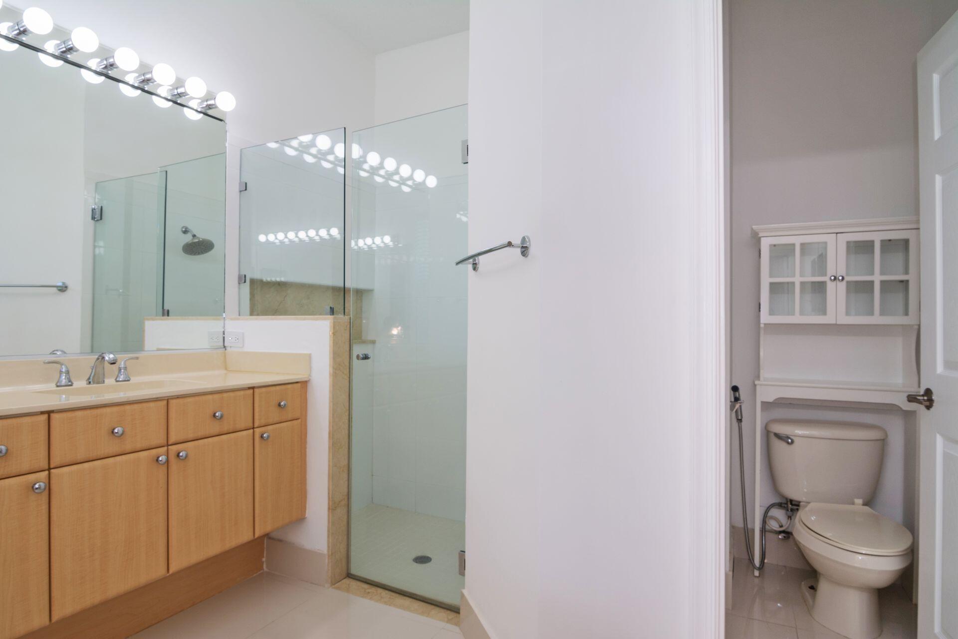 Harbor view - Weston Hill - Residential Lease