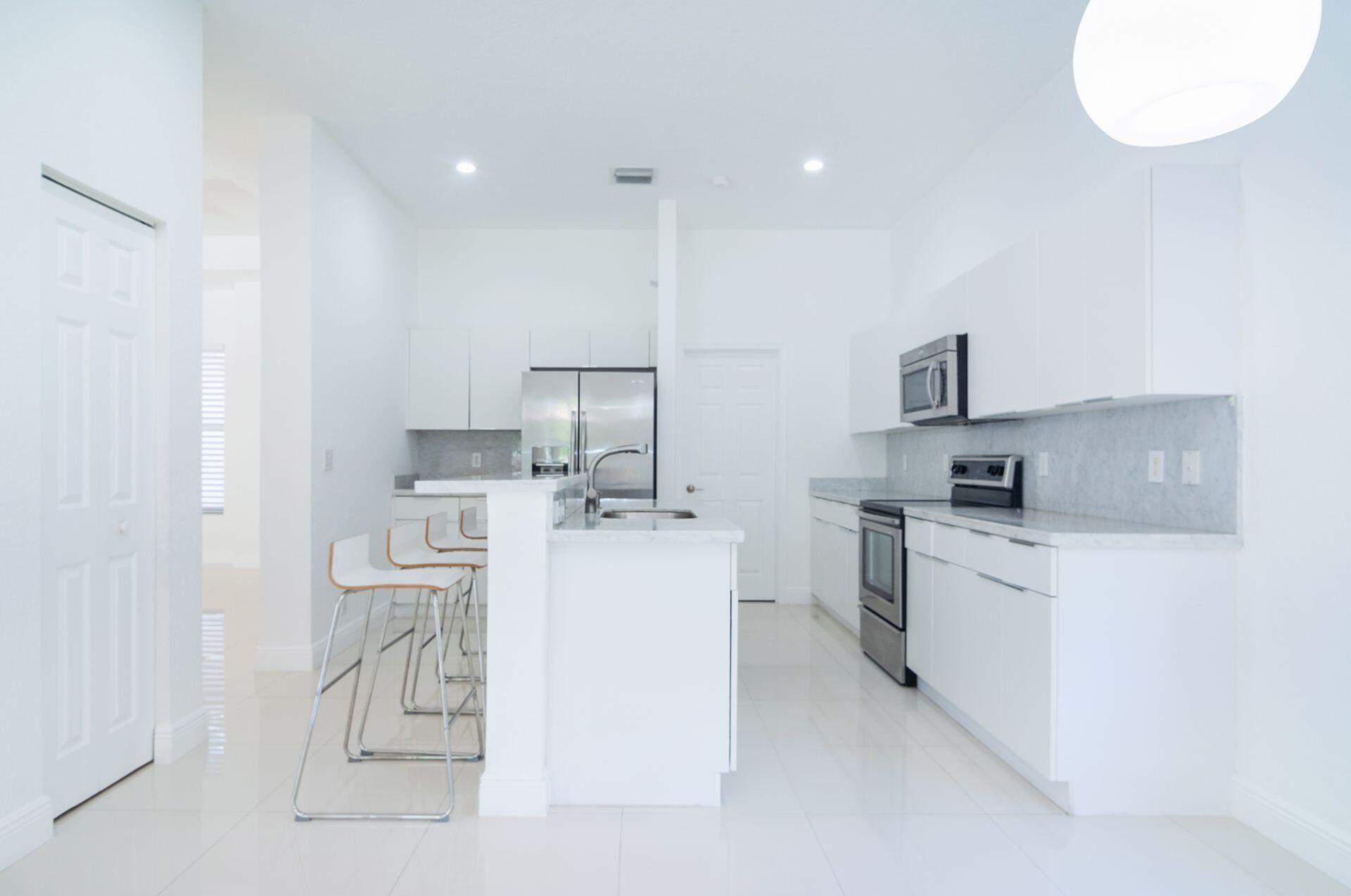 Harbor view - Weston Hill - Residential Lease