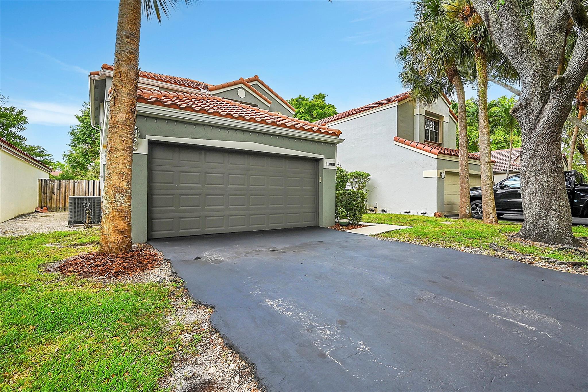 Bridgewater At Plantation - Residential