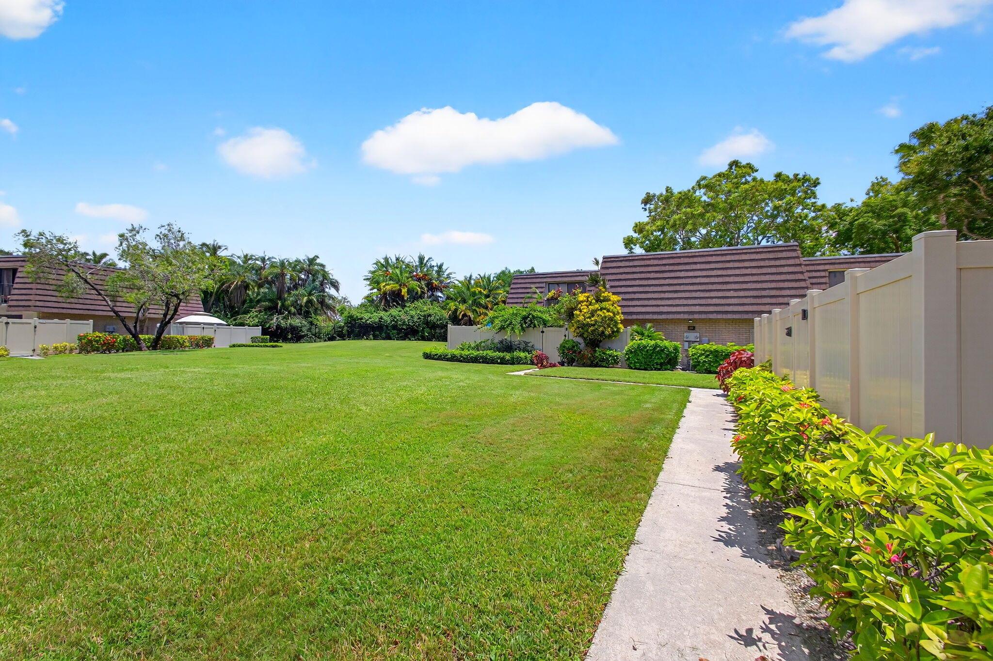 7205 72nd Way West Palm Beach - 2047150716