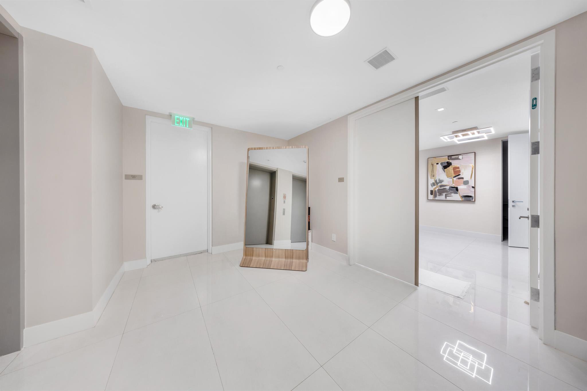 18975 COLLINS CONDO - Residential