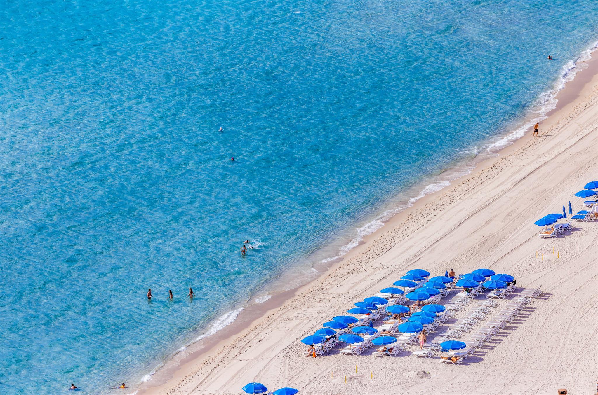 18975 COLLINS CONDO - Residential