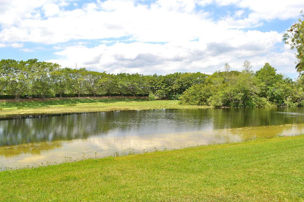 Photo of 4361 Dogwood Circle, Weston, FL 33331 (MLS # B26021475)