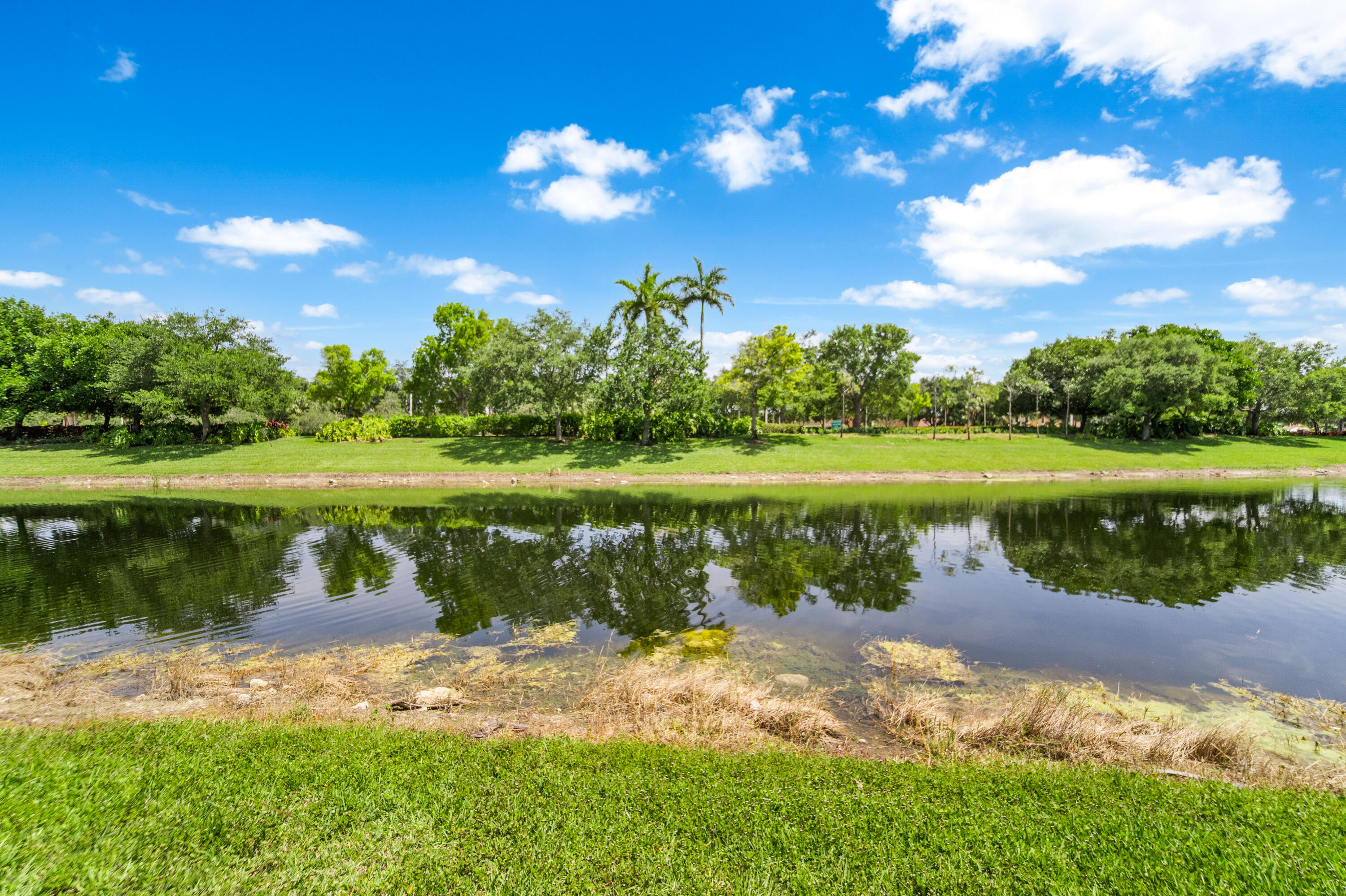 GREENBRIAR PLAT 174 93 - Residential