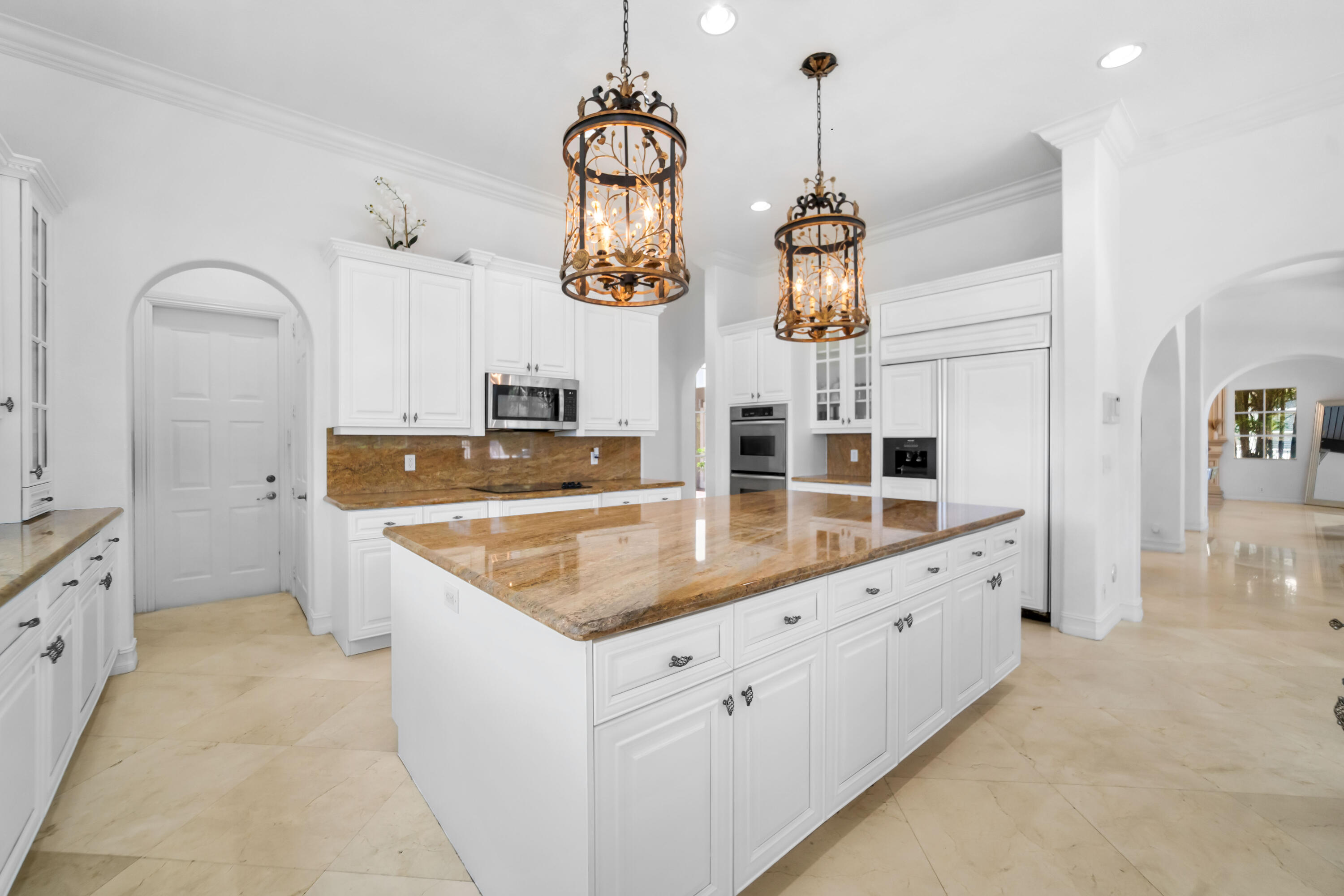 GREENBRIAR PLAT 174 93 - Residential