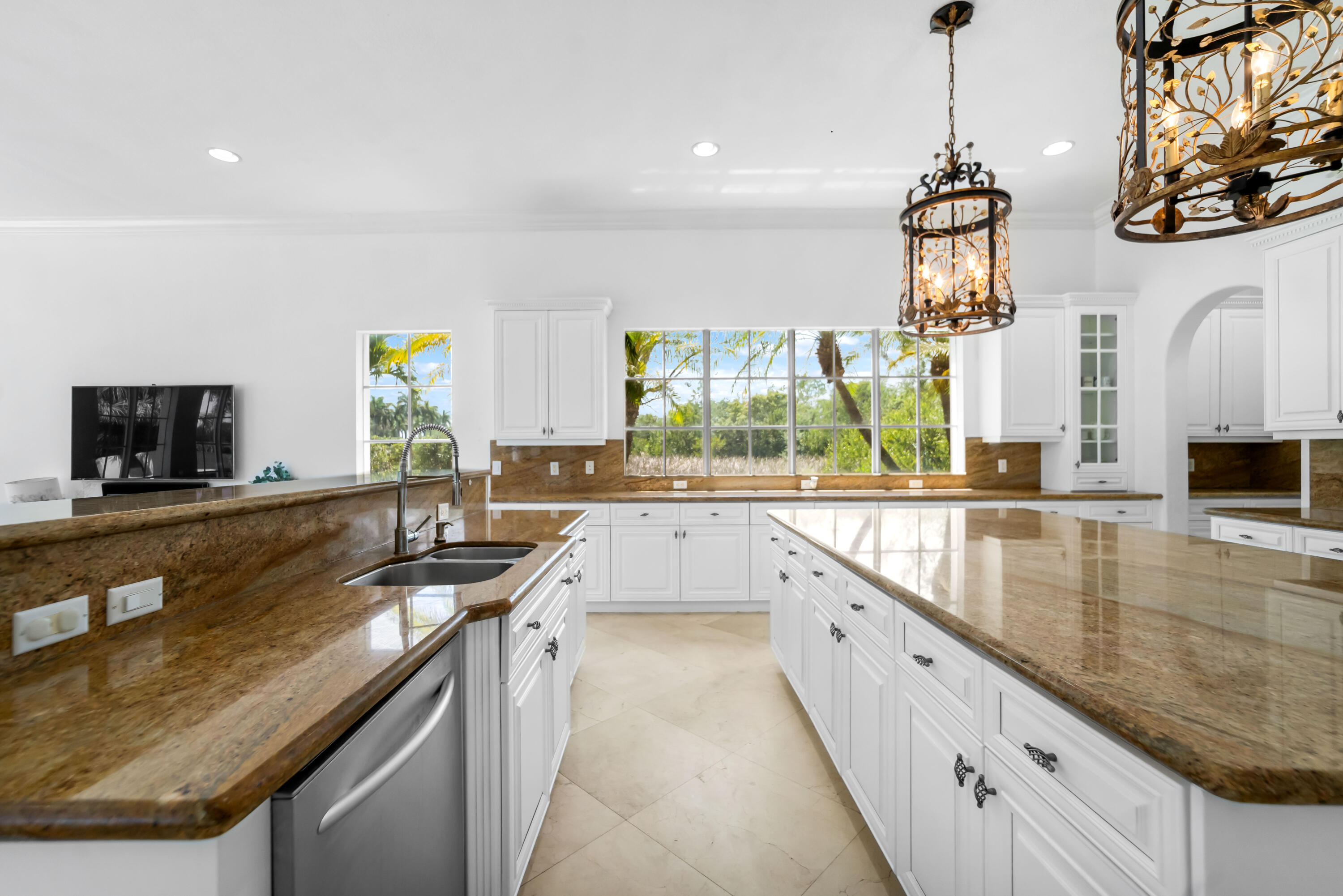 GREENBRIAR PLAT 174 93 - Residential