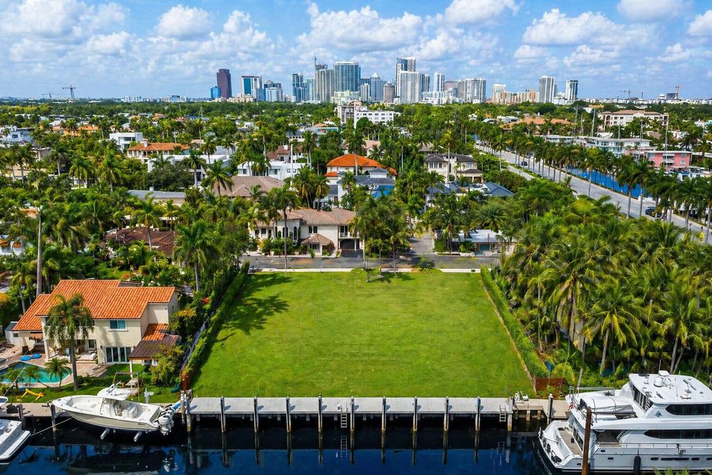 Photo of 310 Coral Way, Fort Lauderdale, FL 33301 (MLS # B26022228)