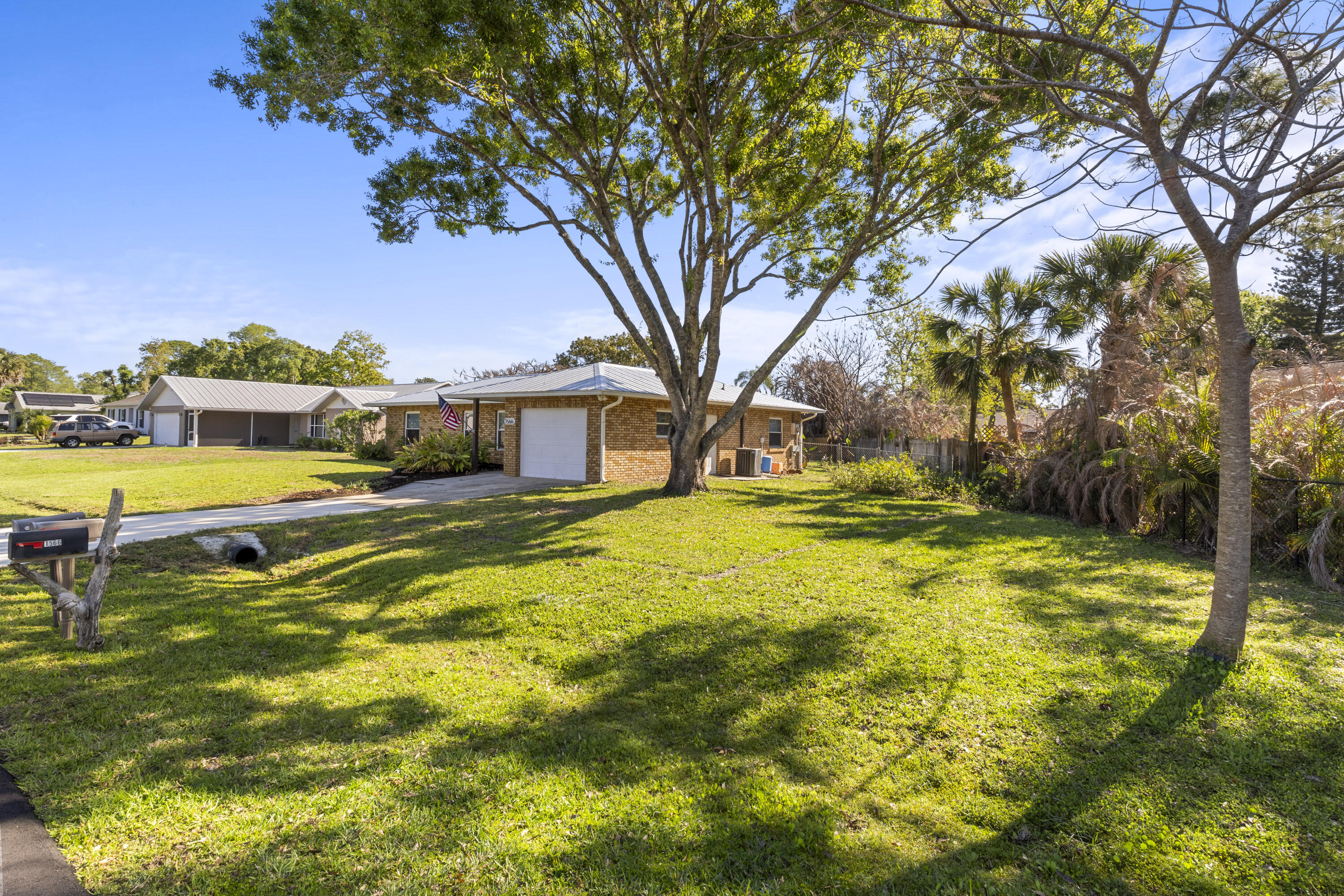 SEBASTIAN HIGHLANDS UNIT 11 - Residential