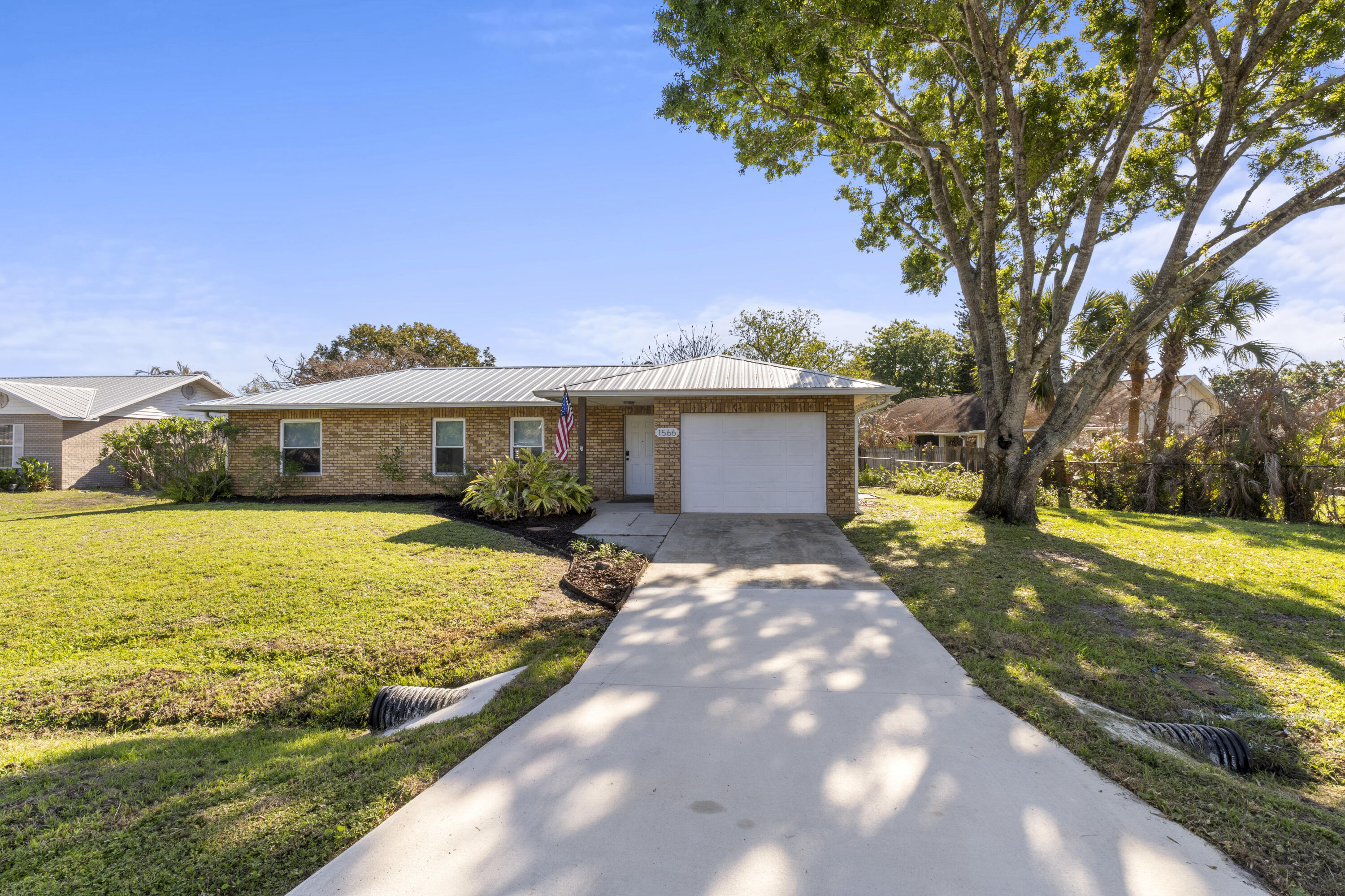 SEBASTIAN HIGHLANDS UNIT 11 - Residential