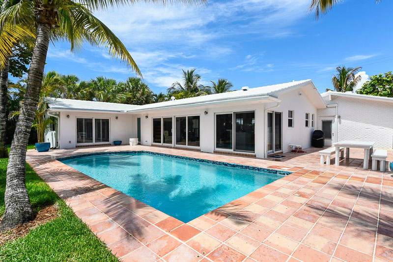 IBIS ISLE - Residential