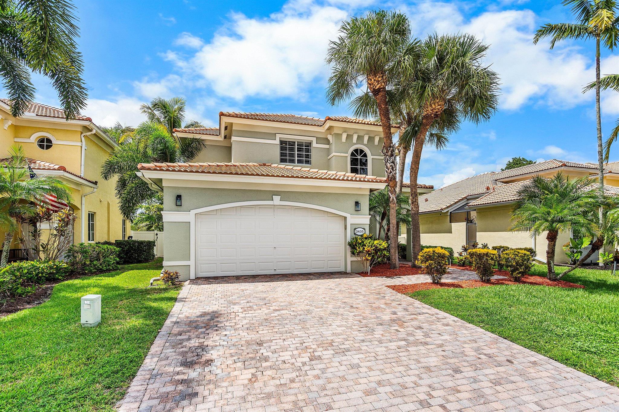 2435 Curley Cut