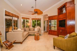 PARKSIDE - Residential