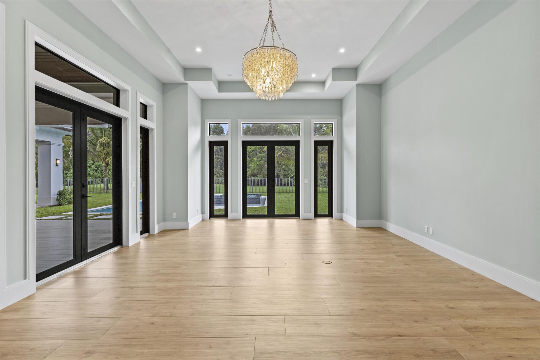 STONEWAL ESTATES - Residential