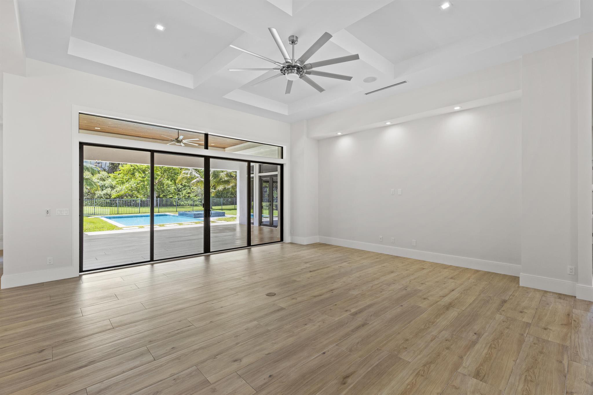 STONEWAL ESTATES - Residential