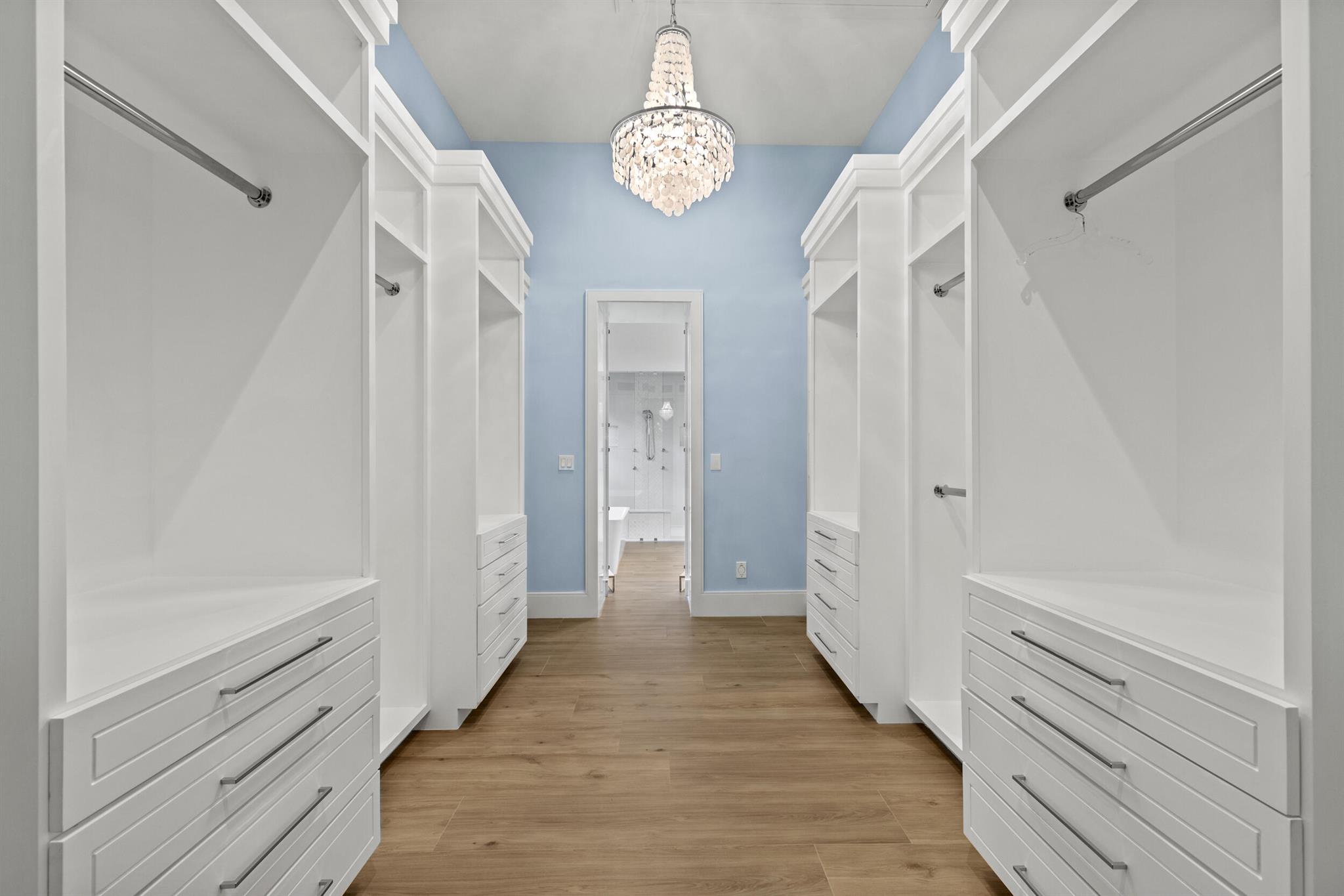 STONEWAL ESTATES - Residential