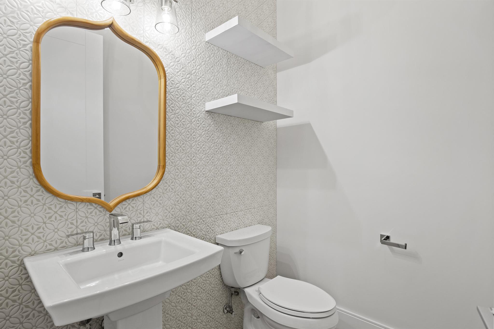 STONEWAL ESTATES - Residential