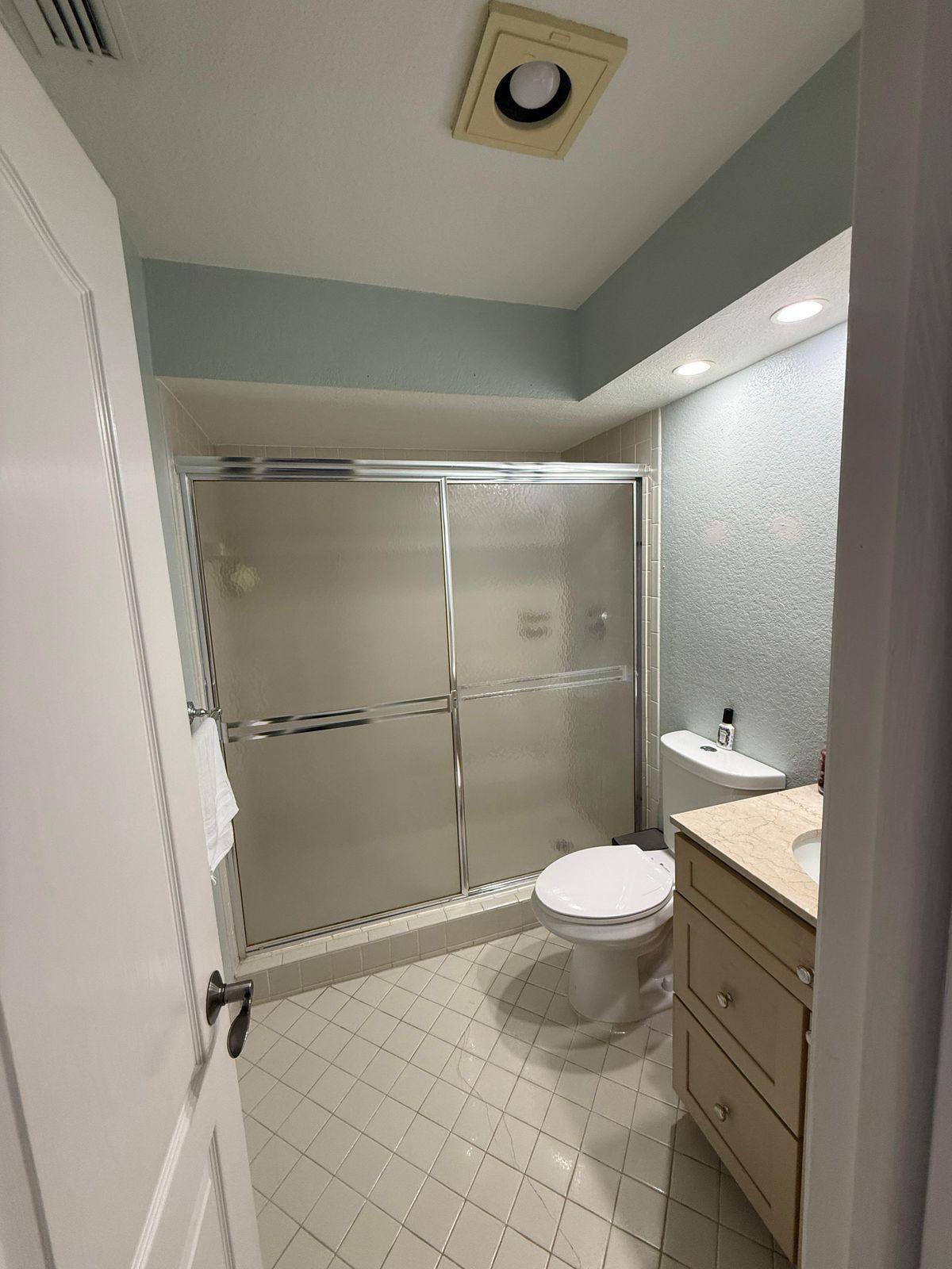 6125 Via Laguna Lane