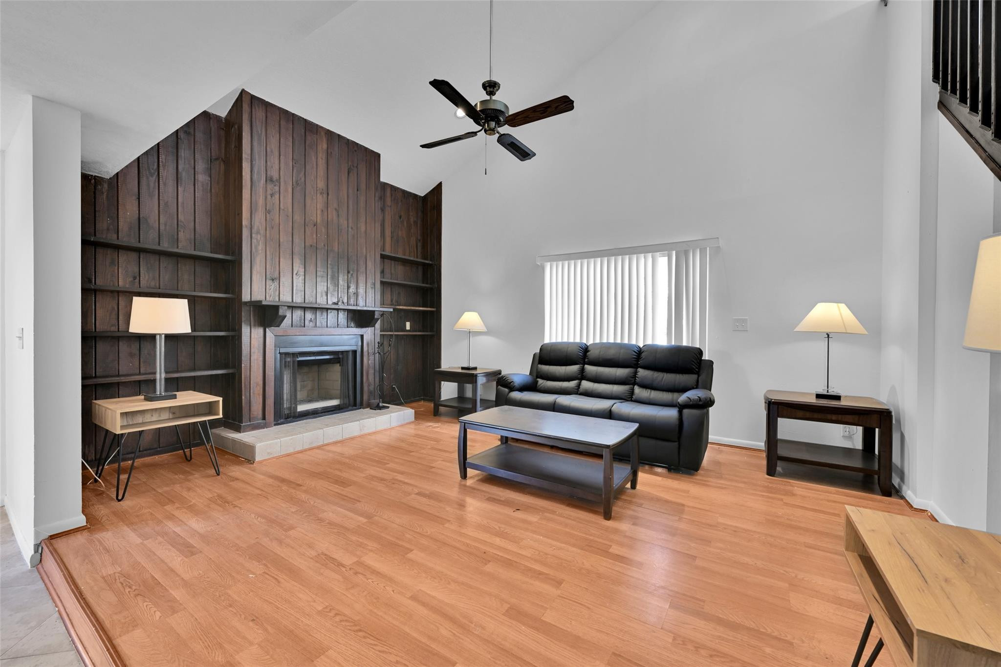 The Haylofts Of Coral Spg - Residential Lease