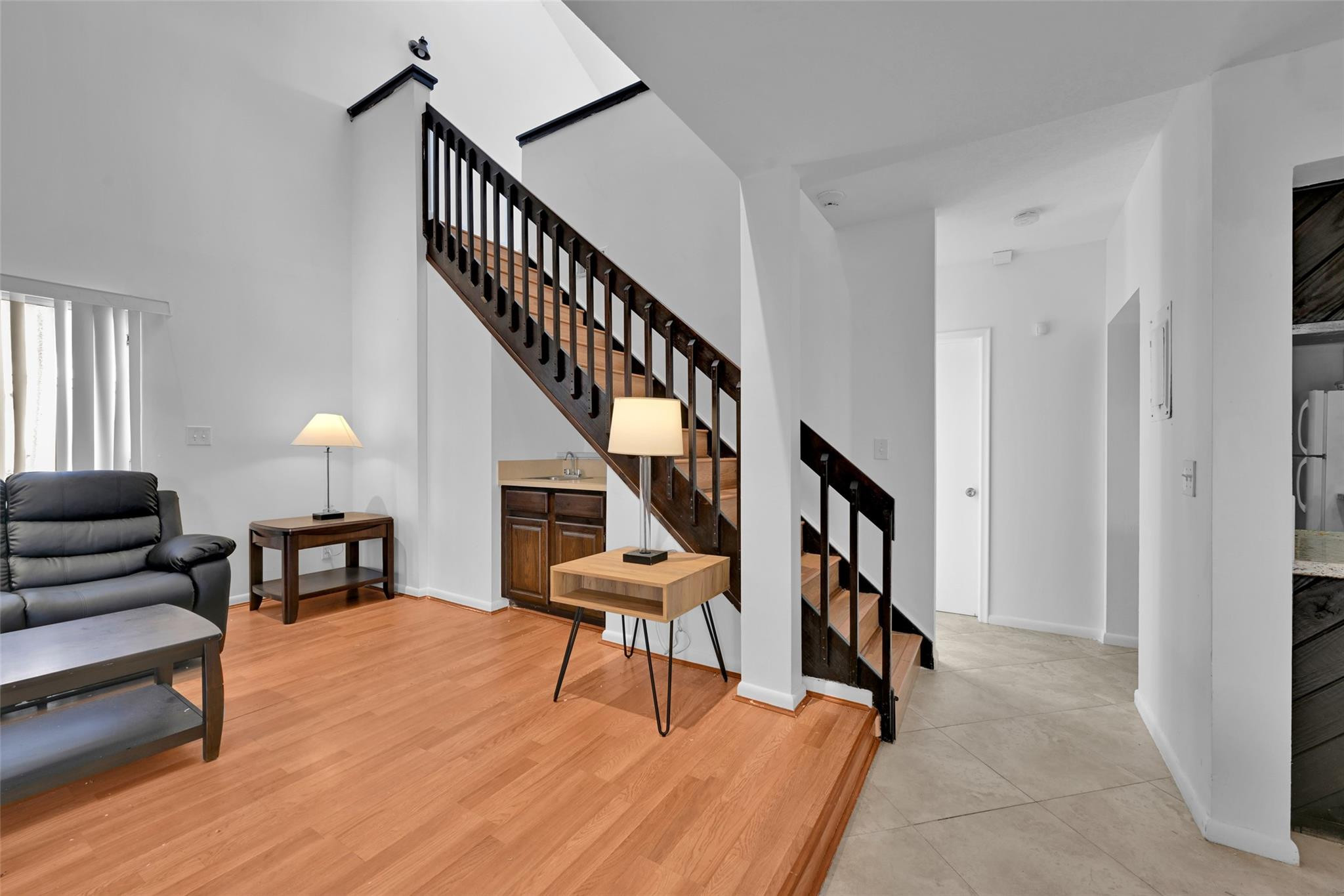 The Haylofts Of Coral Spg - Residential Lease