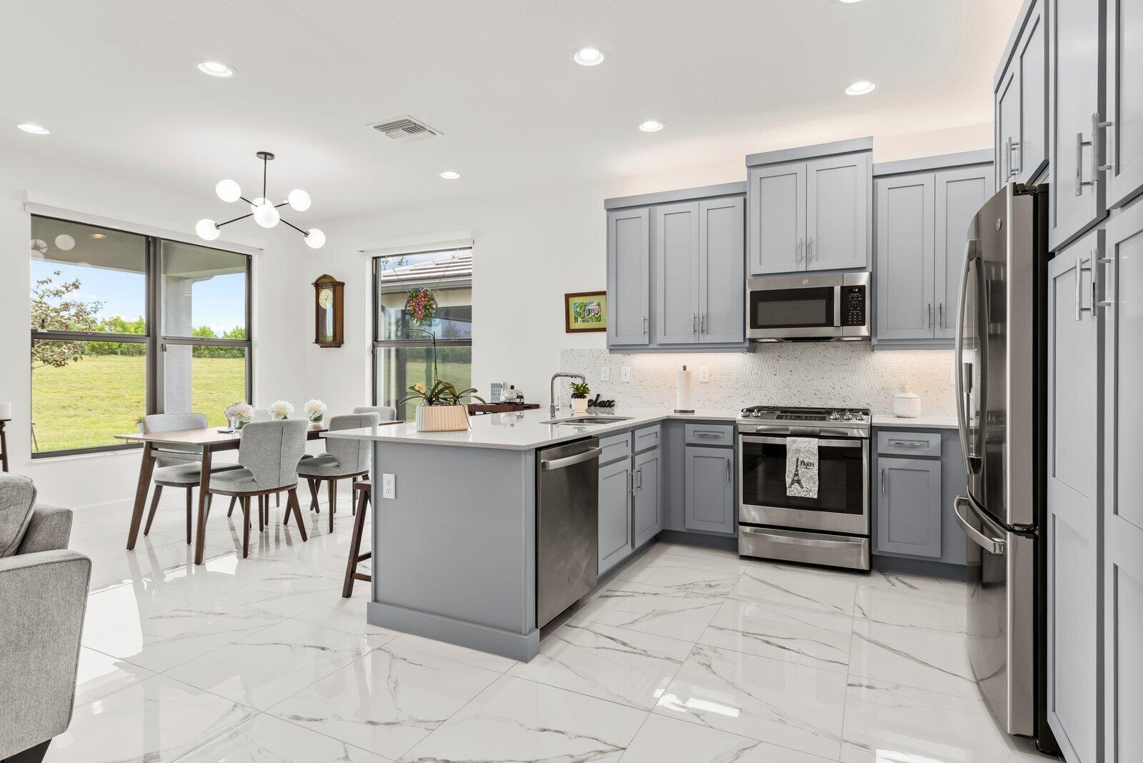 Valencia Walk @ Riverland - Residential