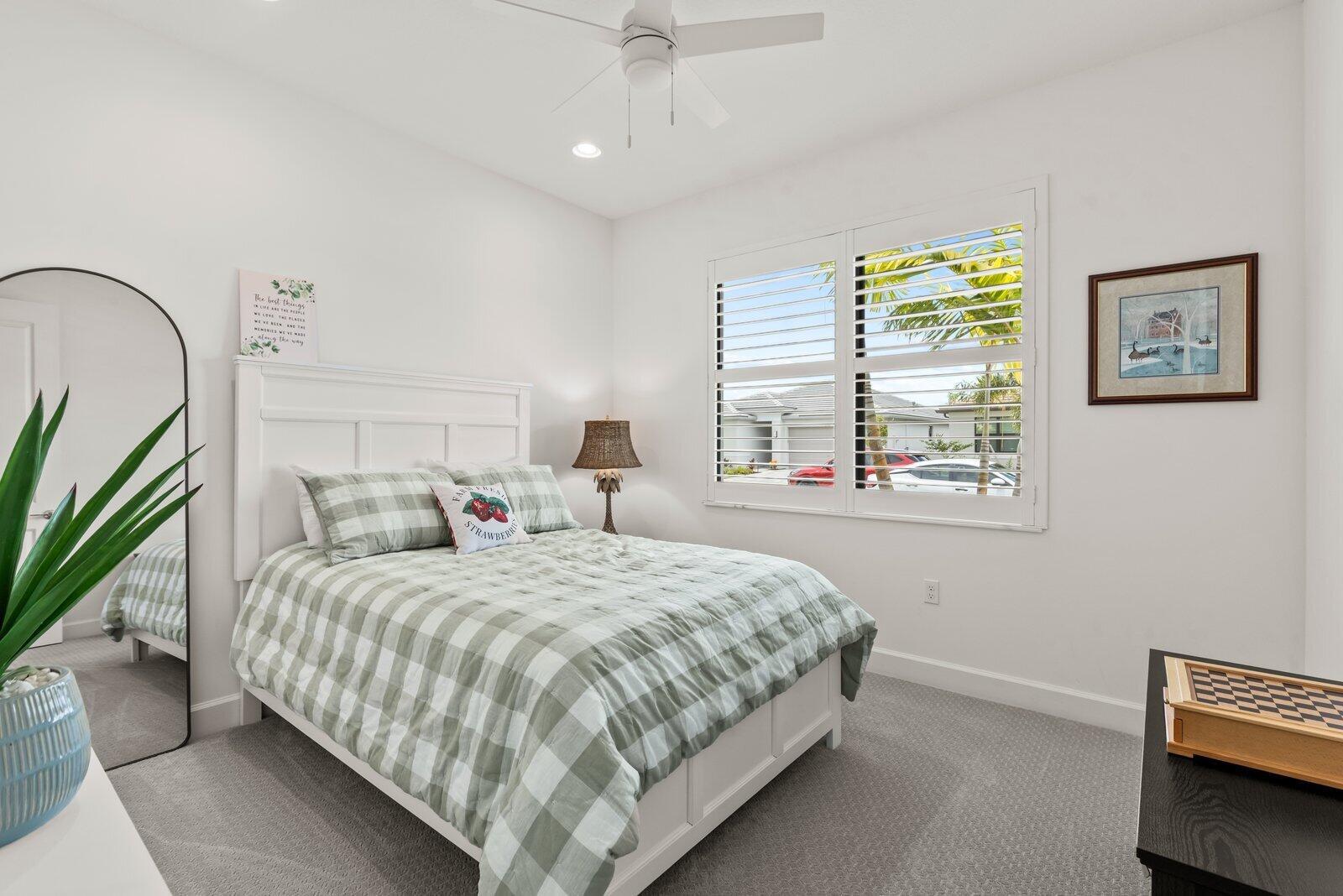 Valencia Walk @ Riverland - Residential