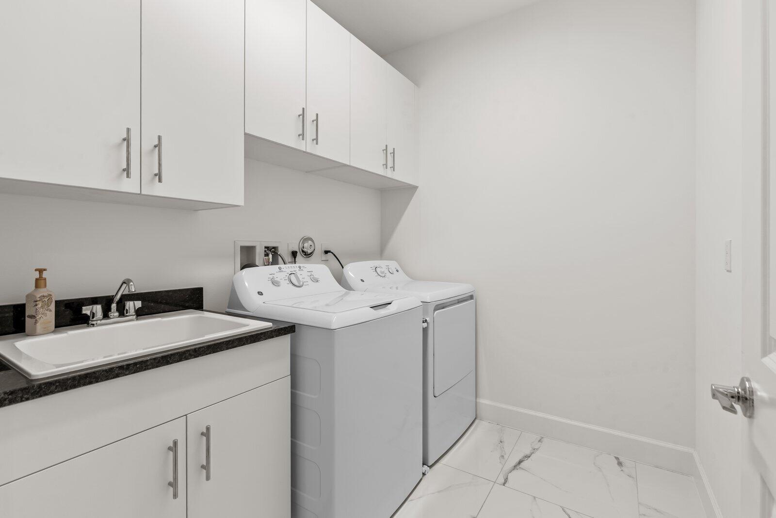 Valencia Walk @ Riverland - Residential