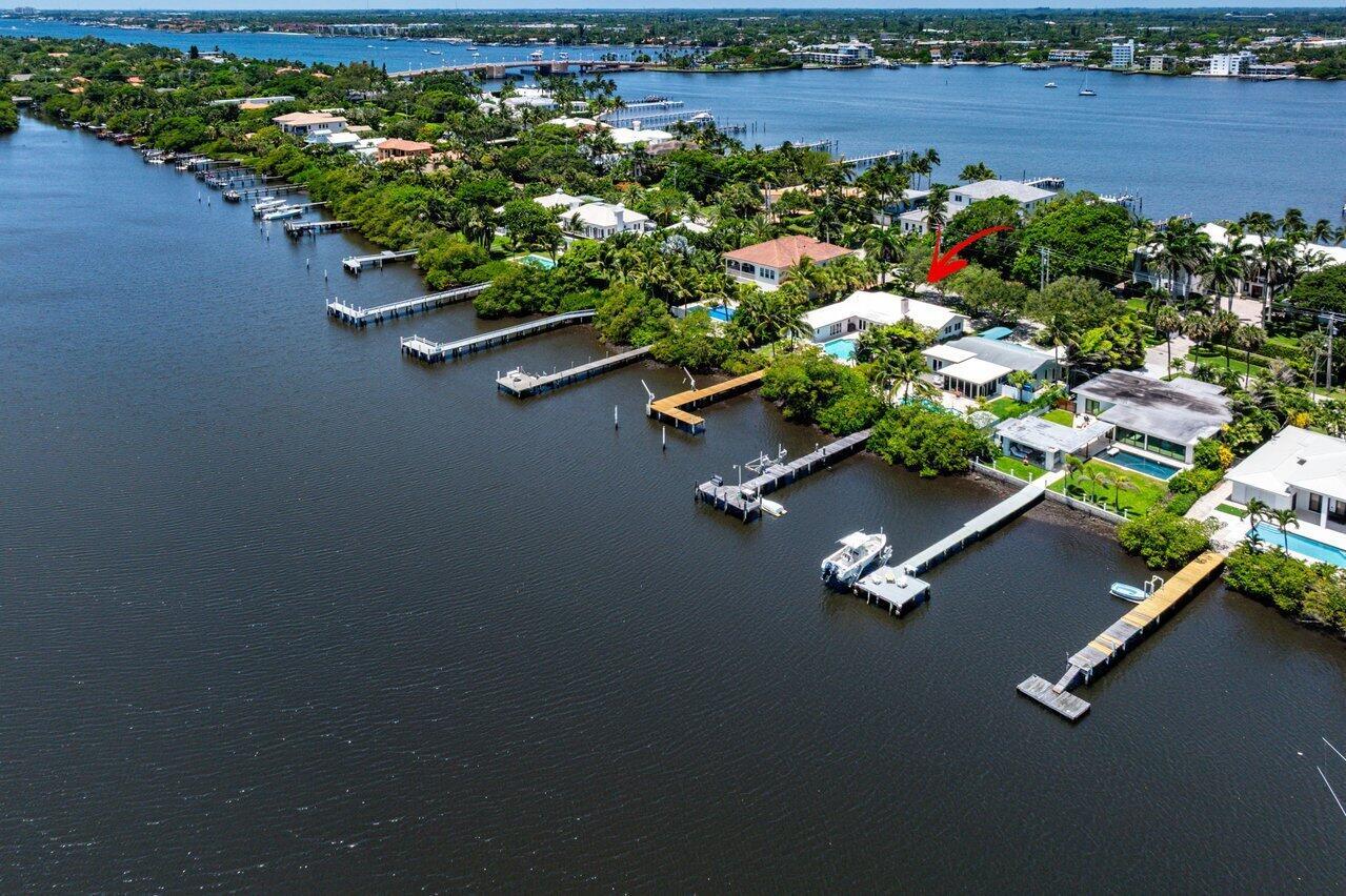 LAKE SHORES LANTANA - Residential