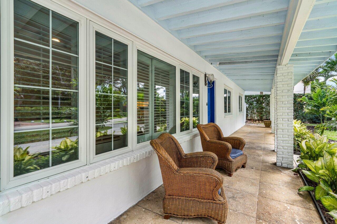 LAKE SHORES LANTANA - Residential