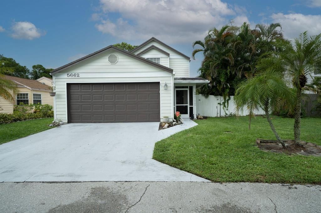 Photo of 5662 Dewberry Way, West Palm Beach, FL 33415 (MLS # R10748516)