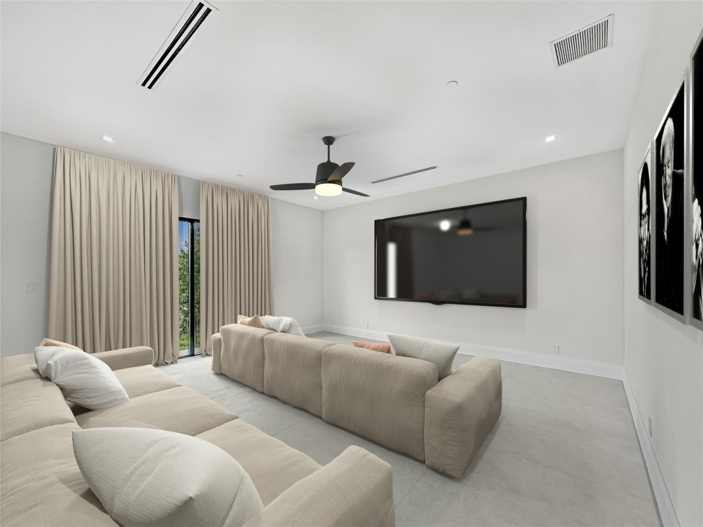 PLANTATION ACRES - Residential