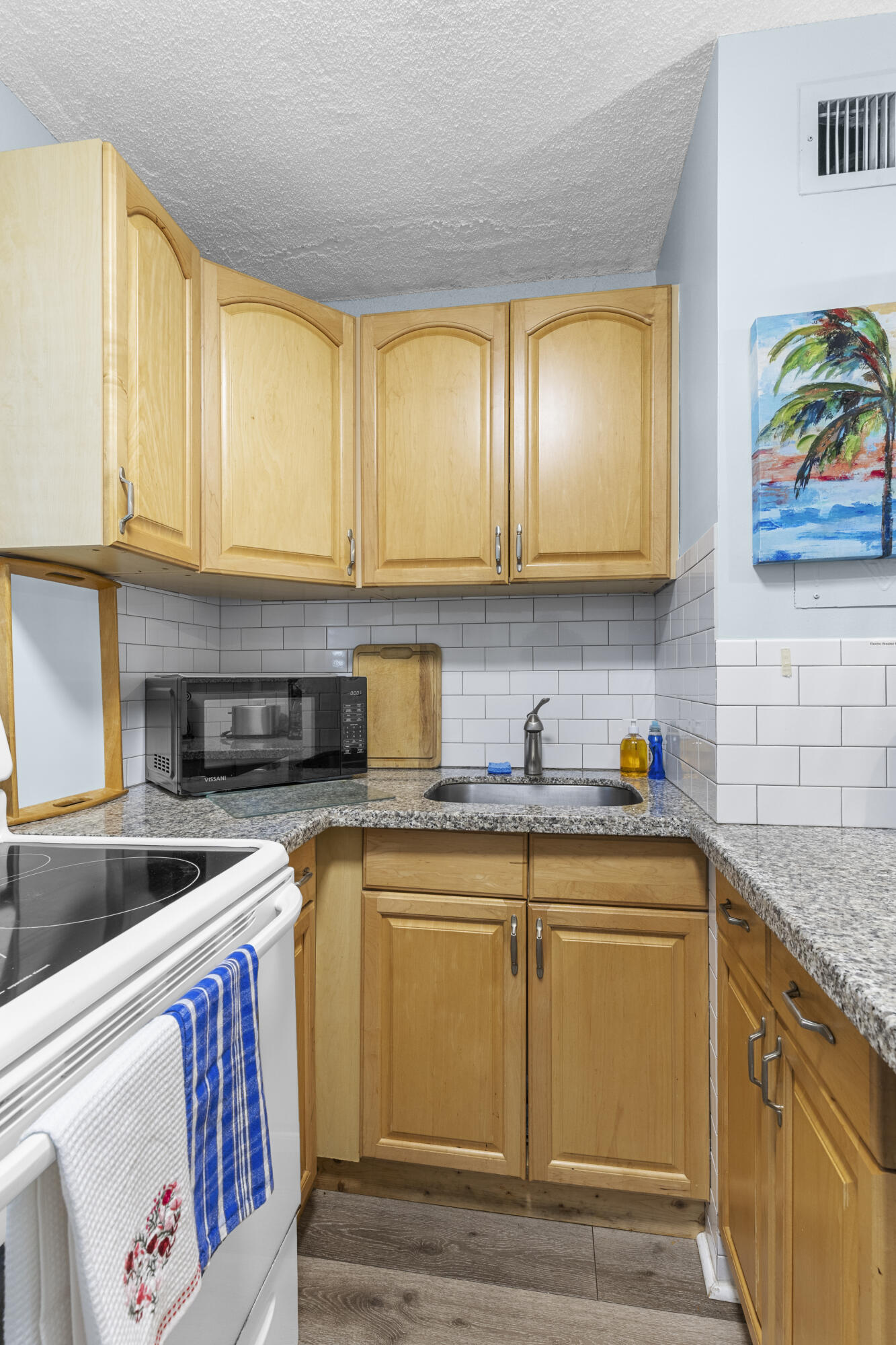 FLORANADA CONDO - Residential
