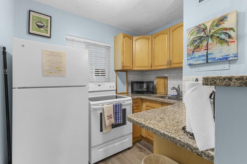 Tiny photo for 3225 NE 16th Street #9a, Pompano Beach, FL 33062 (MLS # B26026884)