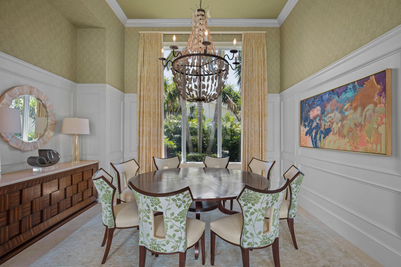 ADMIRALS COVE - Residential