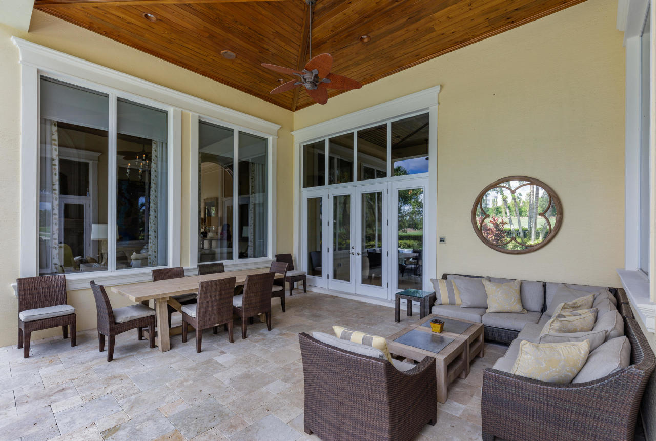 ADMIRALS COVE - Residential