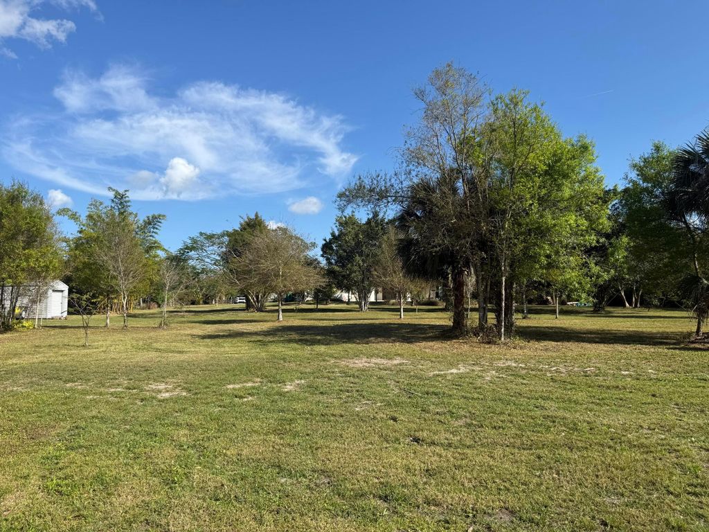 Photo of Xxxx Jupiter Farms Road, Jupiter, FL 33478 (MLS # R11060226)