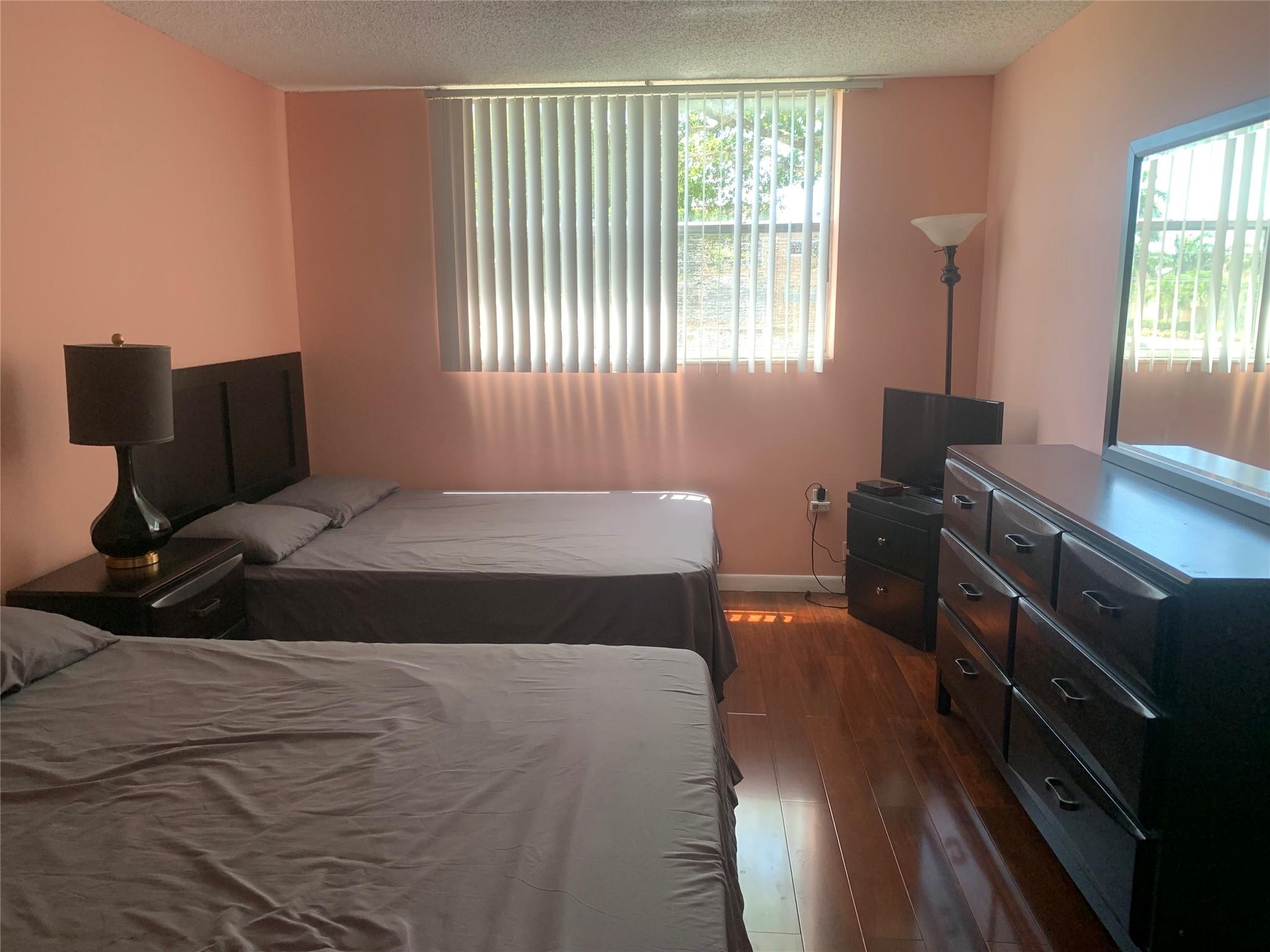 9081 Lime Bay Blvd 214, Tamarac, FL, 33321/$89,900 3 9081 Lime Bay Blvd 214