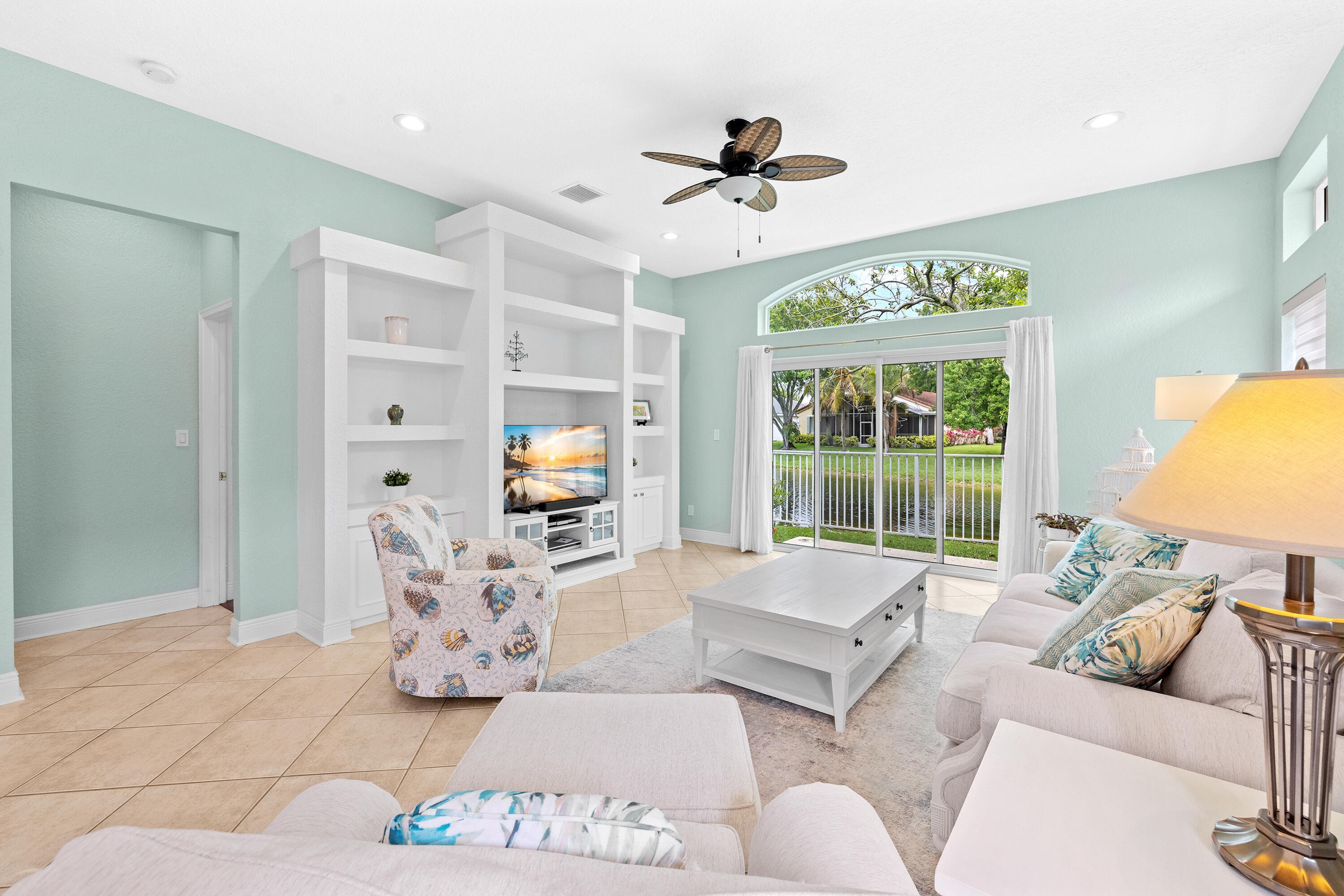 REGENCY LAKES AT COCONUT CREEK - Residential