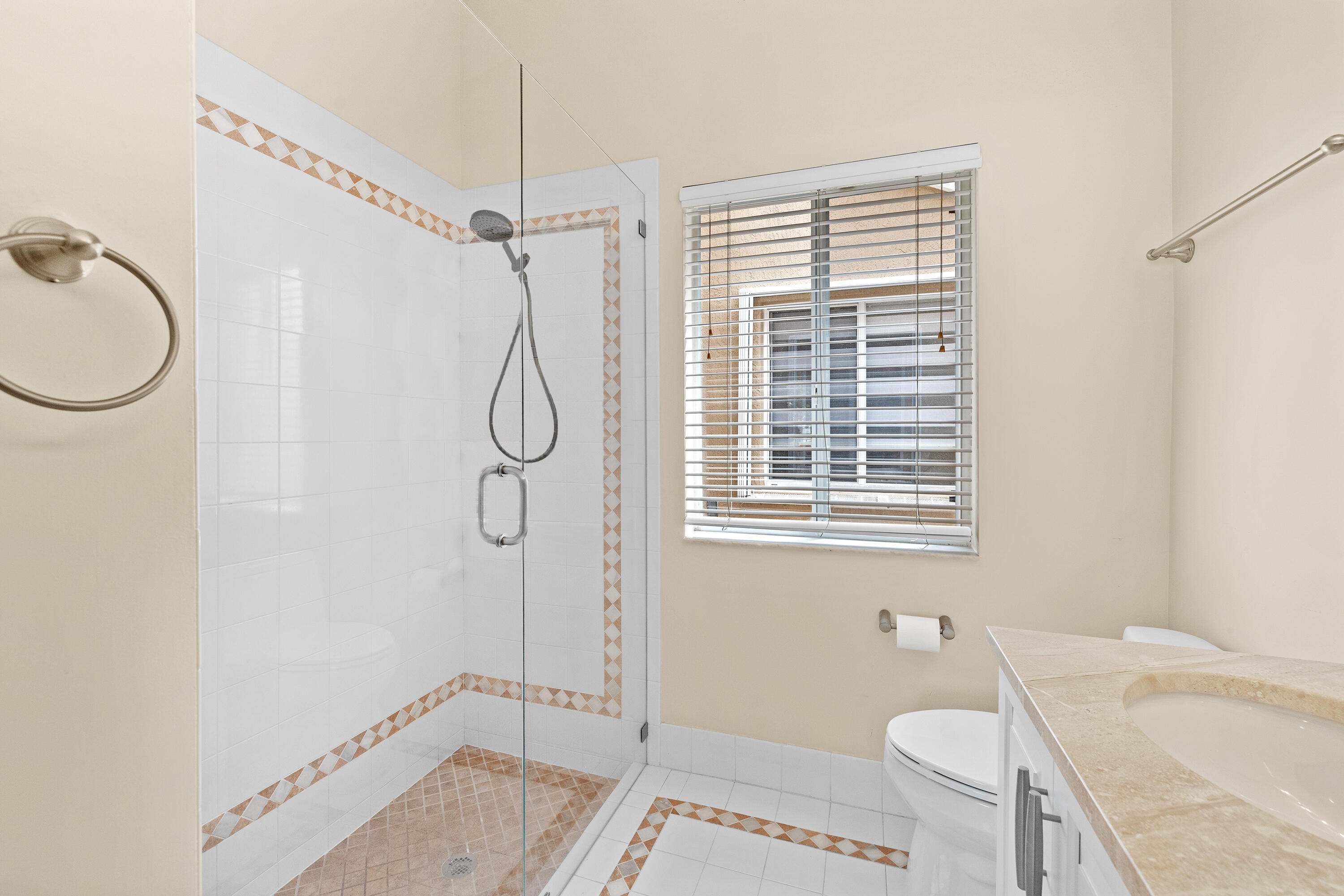 REGENCY LAKES AT COCONUT CREEK - Residential