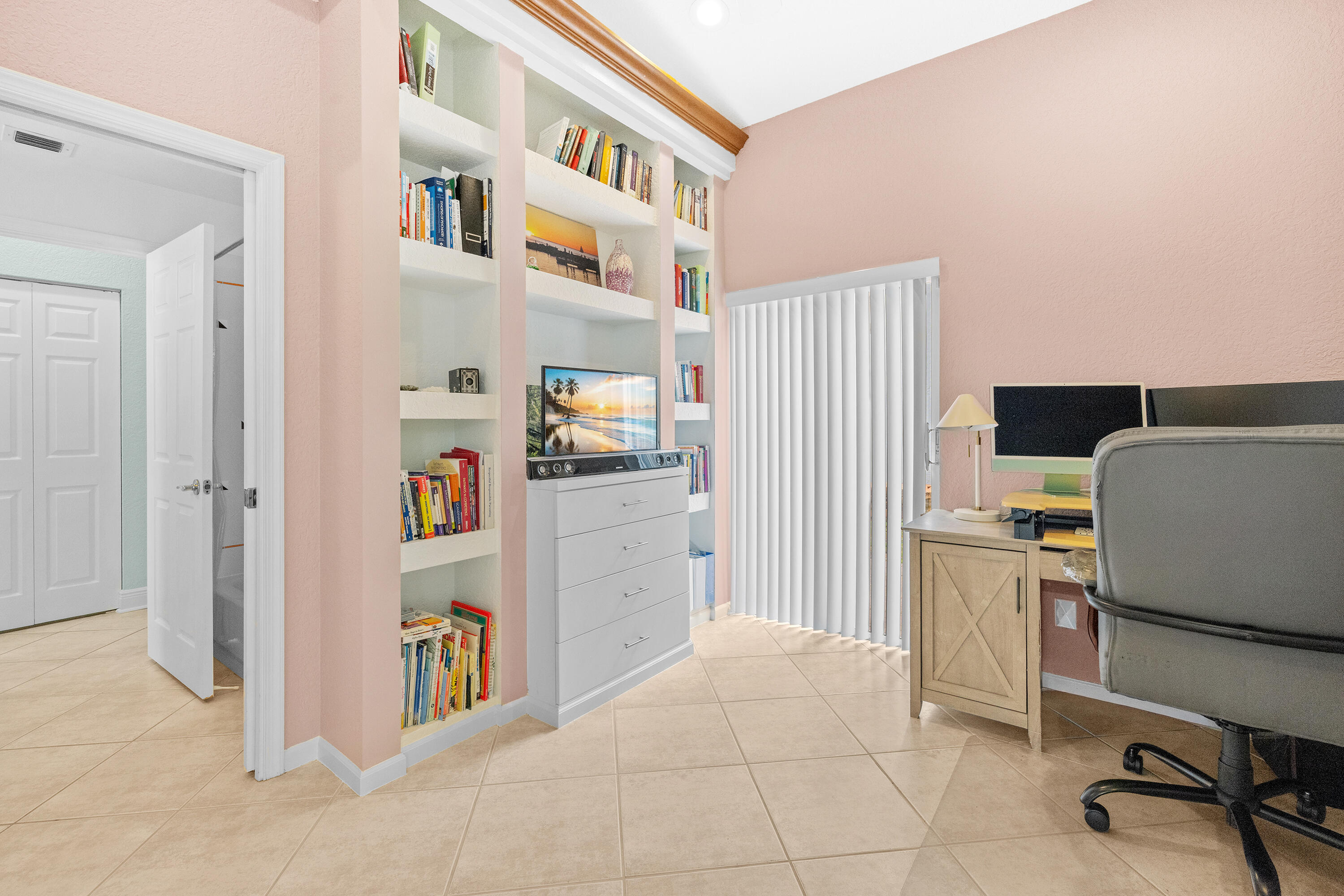 REGENCY LAKES AT COCONUT CREEK - Residential