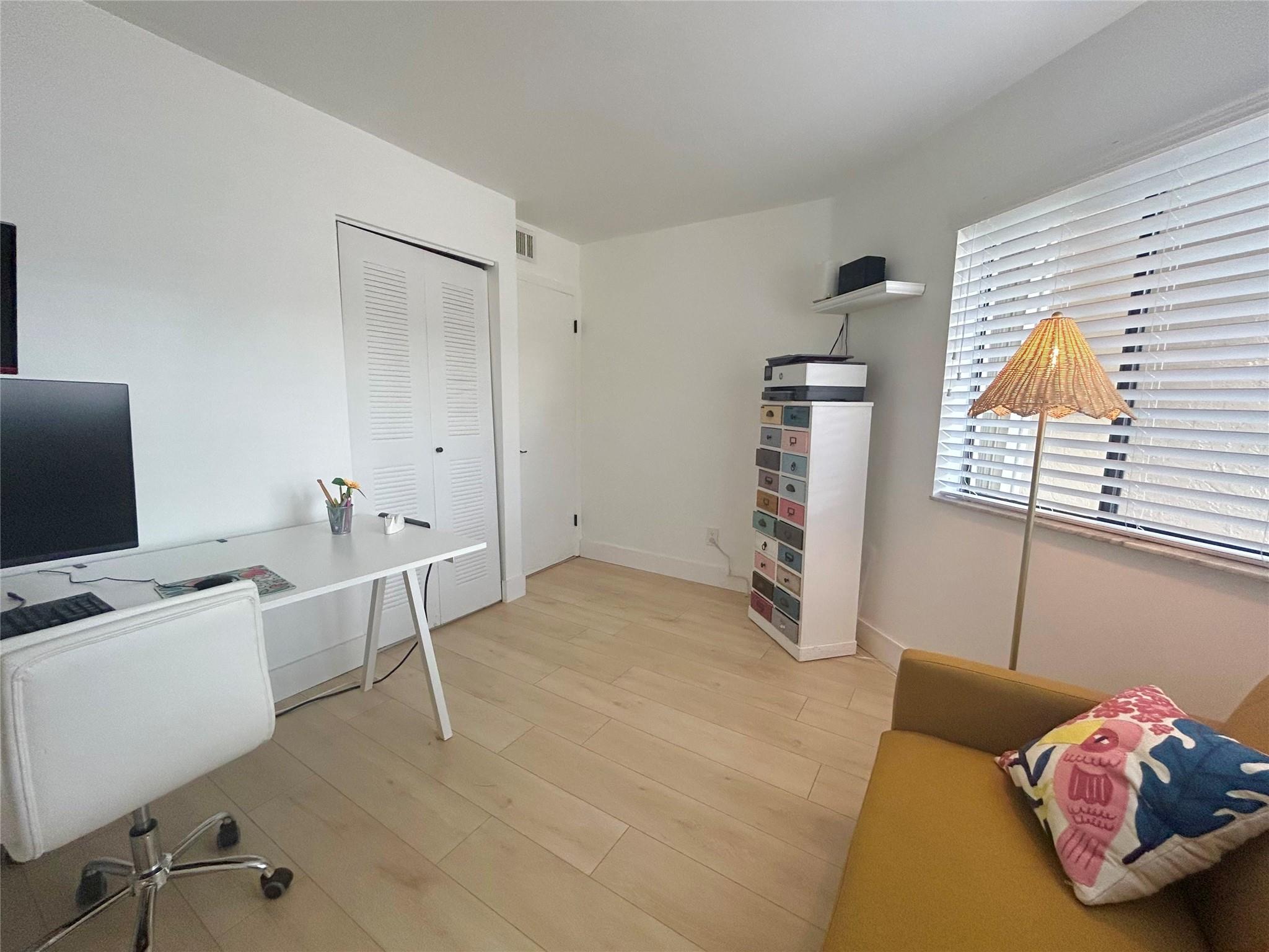 8134 NW 17th Mnr 8134