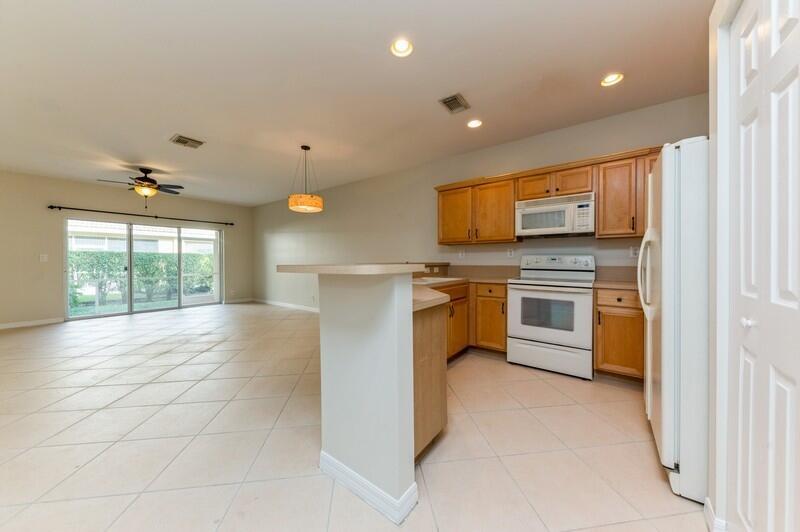 Photo of 1522 Westchester Avenue, Wellington, FL 33414 (MLS # B26073244)